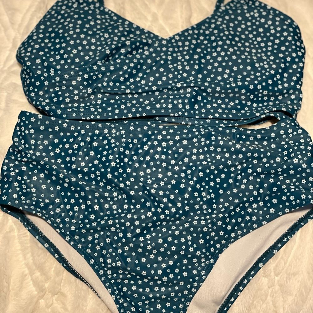 Floral bikini